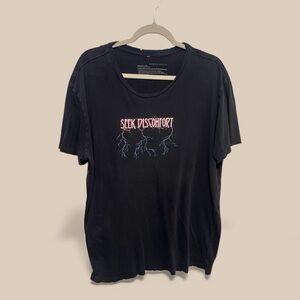 Seek Discomfort Black T-Shirt